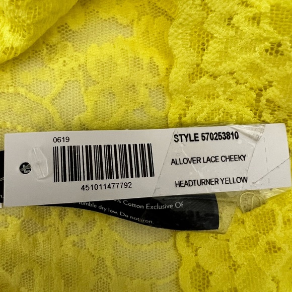 Tell Tale Allover lace cheeky medium - Picture 3 of 6